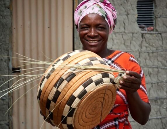 WhatsApp-Image-2025-07-03-at-15.15.23-819x1024-572x441 Basket weaving in Botswana redefines culture