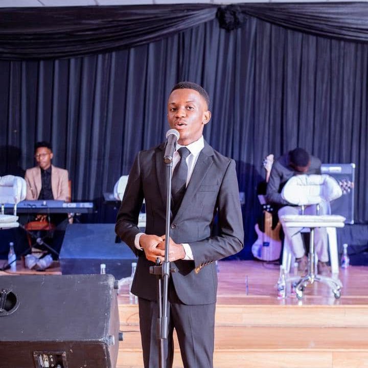 Kgosietsile-Localthreads The Poetic Genius a rising star in the literary scene