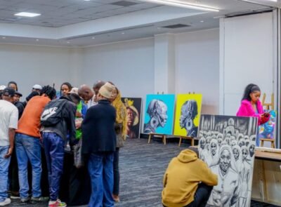 WhatsApp-Image-2025-08-18-at-12.16.04-1-1024x683-400x295 Protea Hotel hosts an intimate art exhibition