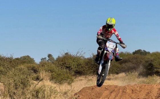 WhatsApp-Image-2025-08-22-at-15.14.07-1024x847-561x349 Dudie wins bug at African championships
