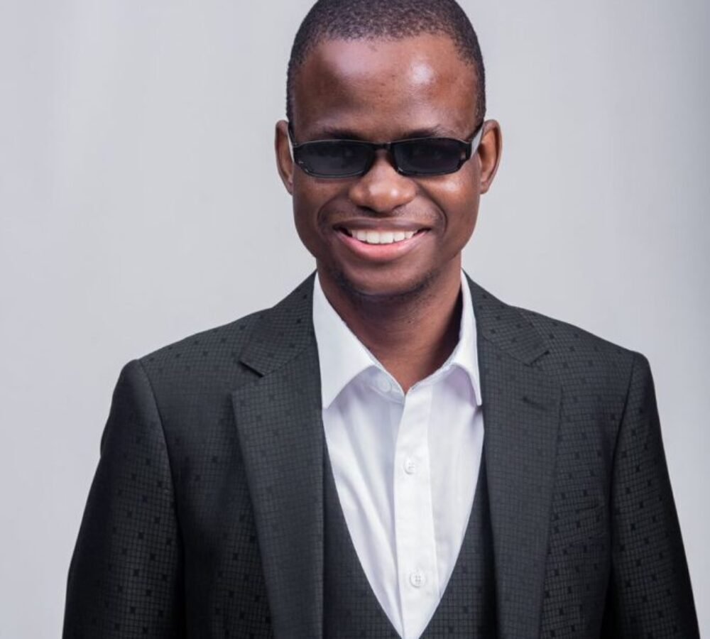 WhatsApp-Image-2025-08-26-at-11.29.13-683x1024-1000x900 Thapelo Malani takes centre stage in Uganda